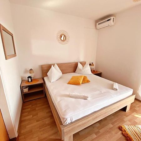 The Manzoni Family 5 Hotel ปูนัต ภายนอก รูปภาพ